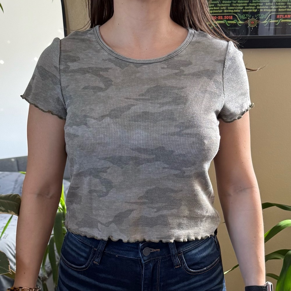 American Eagle Camo Print Women's Top